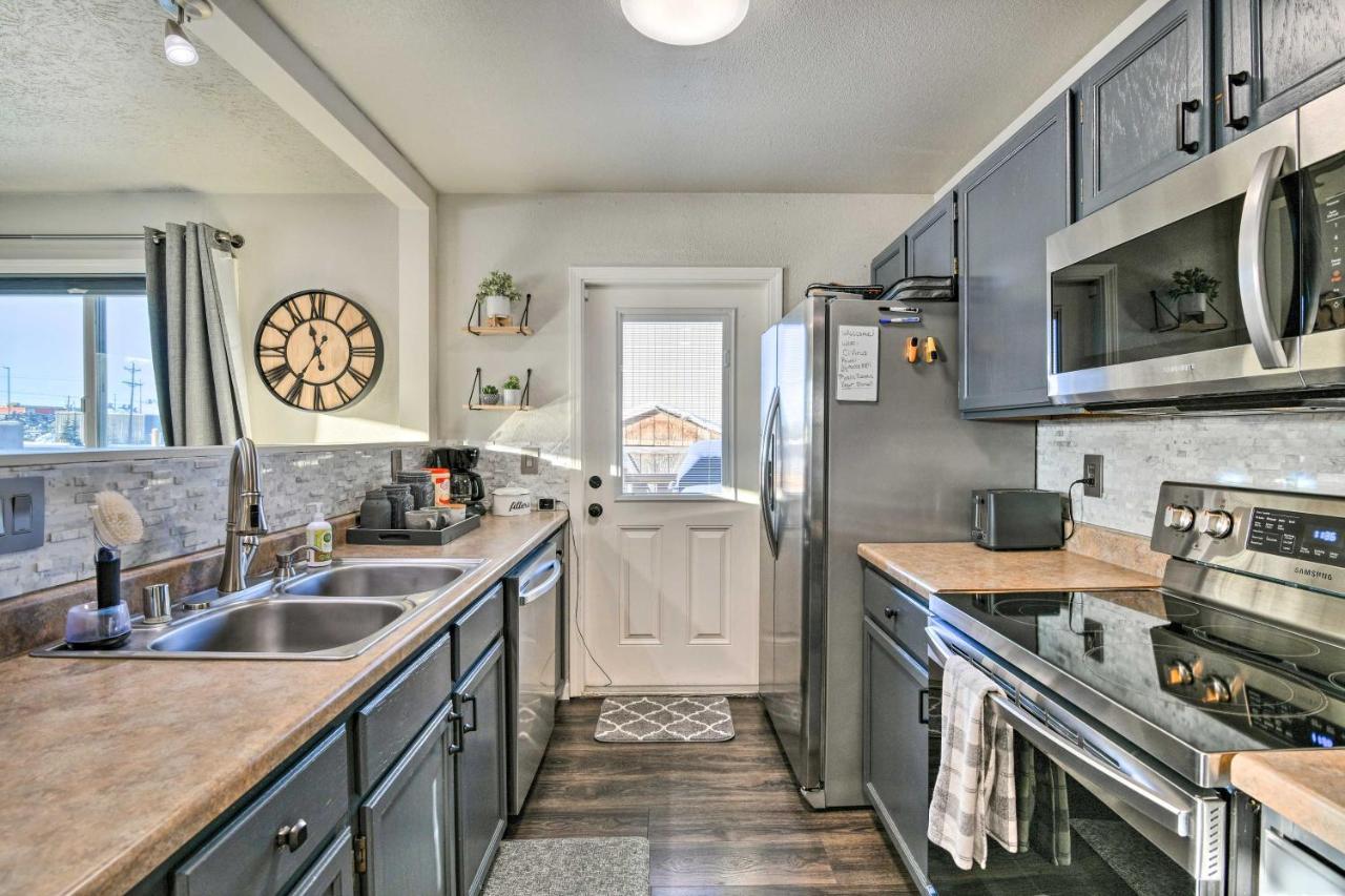 Updated Townhome Near Airport And Shopping! Anchorage Esterno foto