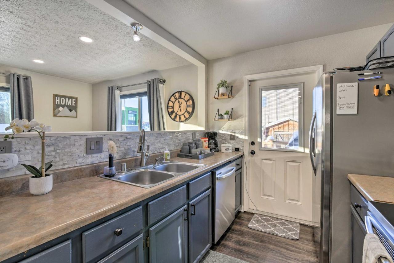 Updated Townhome Near Airport And Shopping! Anchorage Esterno foto